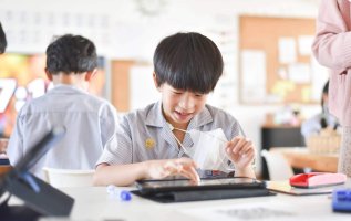 21st Century Skills สามรถแบ่งออกได้เป็น 3 หมวดหมู่ด้วยกัน