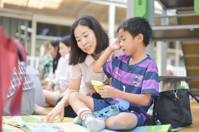 story-picnic-lets-kids-read-with-their-parents-during-st.-andrews-dusit-book-week Story Picnic ให้เด็ก ๆ ได้อ่านหนังสือร่วมกับพ่อแม่ในกิจกรรมสัปดาห์หนังสือ St. Andrews Dusit