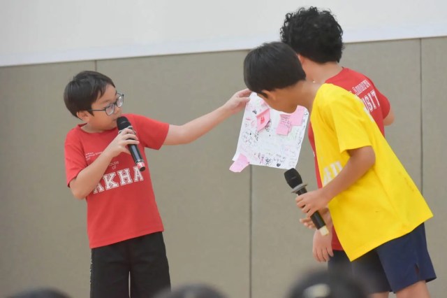 children-will-practice-their-communication,-reasoning,-and-persuasive-skills-through-debates เด็ก ๆ จะได้ฝึกทักษะการสื่อสาร การให้เหตุผล และการโน้มน้าวใจจากการโต้วาที