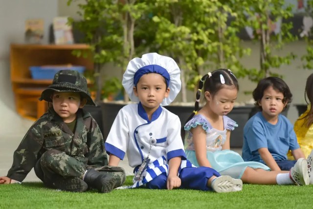 types-of-early-childhood-play-that-help-promote-skills-in-school ประเภทของการเล่นเด็กปฐมวัย ที่ช่วยส่งเสริมทักษะในโรงเรียน